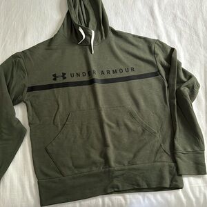 Green Sweatshirt. Under Armour. XS